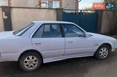 Характеристики Toyota Carina Седан