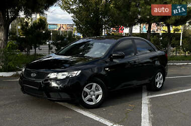 Характеристики Kia Cerato Седан