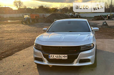 Характеристики Dodge Charger Седан