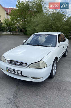 Характеристики Kia Clarus Седан