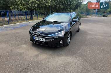 Ціни Hyundai Elantra Седан