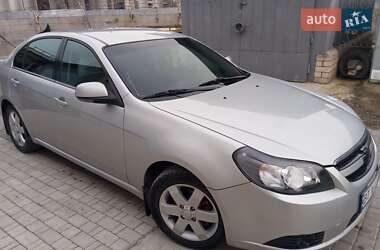 Характеристики Chevrolet Epica Седан