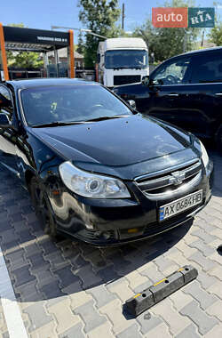 Характеристики Chevrolet Epica Седан