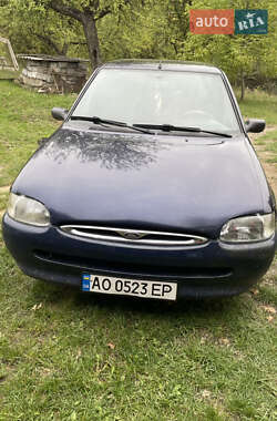 Характеристики Ford Escort Седан