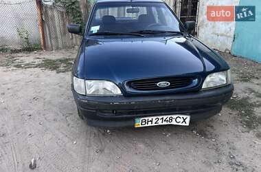 Характеристики Ford Escort Седан