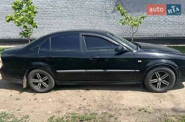 Характеристики Chevrolet Evanda Седан