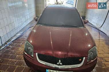 Характеристики Mitsubishi Galant Седан