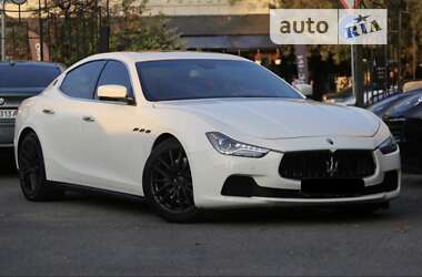 Характеристики Maserati Ghibli Седан