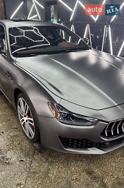 Цены Maserati Ghibli Седан