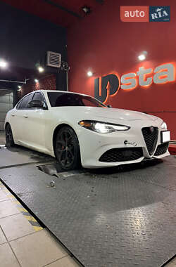 Цены Alfa Romeo Giulia Седан