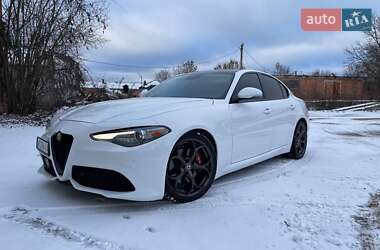 Характеристики Alfa Romeo Giulia Седан
