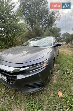 Характеристики Honda Insight Седан