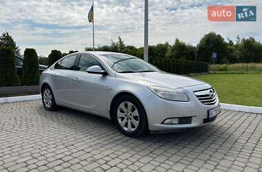 Характеристики Opel Insignia Седан