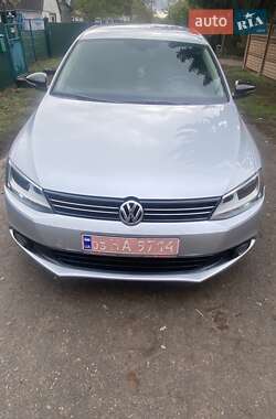 Характеристики Volkswagen Jetta Седан