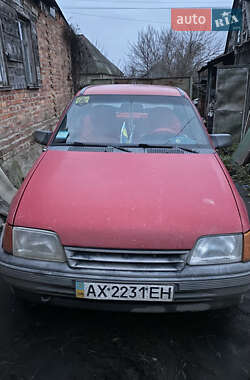 Характеристики Opel Kadett Седан