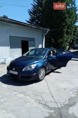 Характеристики Suzuki Kizashi Седан