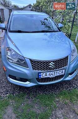 Характеристики Suzuki Kizashi Седан