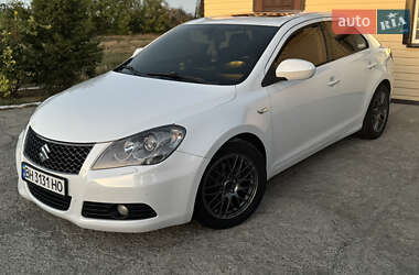 Характеристики Suzuki Kizashi Седан