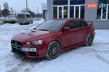 Характеристики Mitsubishi Lancer Evolution Седан