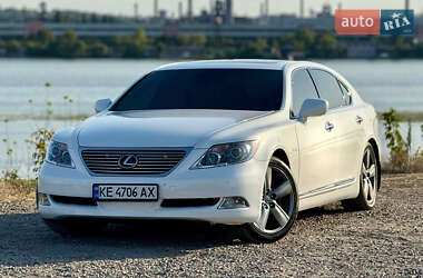 Характеристики Lexus LS Седан