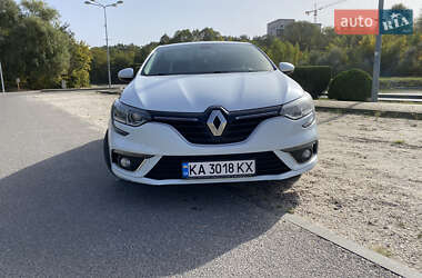 Характеристики Renault Megane Седан