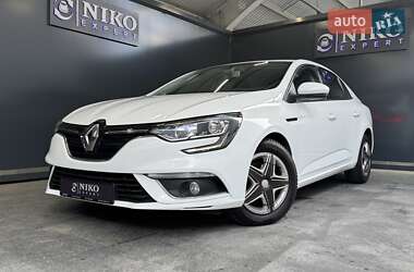 Характеристики Renault Megane Седан