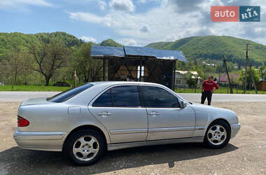 Цены Mercedes-Benz Седан в Косове