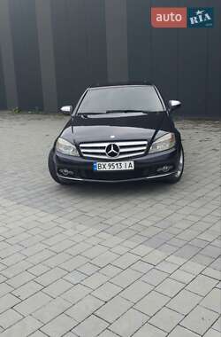 Ціни Mercedes-Benz Седан в Хмельницькому