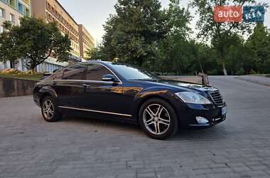 Цены Mercedes-Benz Седан в Ровно