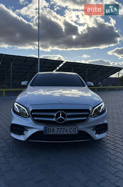 Цены Mercedes-Benz Седан в Умани