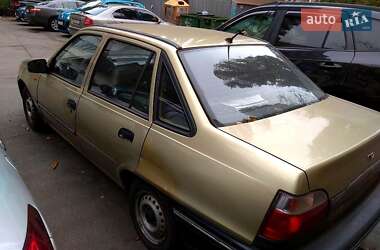 Характеристики Daewoo Nexia Седан