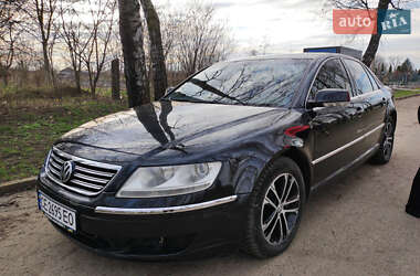 Характеристики Volkswagen Phaeton Седан