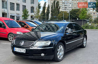Характеристики Volkswagen Phaeton Седан
