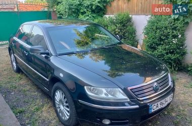 Характеристики Volkswagen Phaeton Седан
