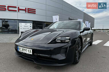 Цены Porsche Седан