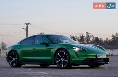 Цены Porsche Седан