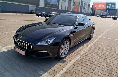 Характеристики Maserati Quattroporte Седан