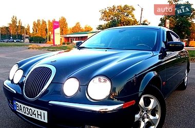 Характеристики Jaguar S-Type Седан