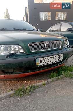 Характеристики Volvo S40 Седан