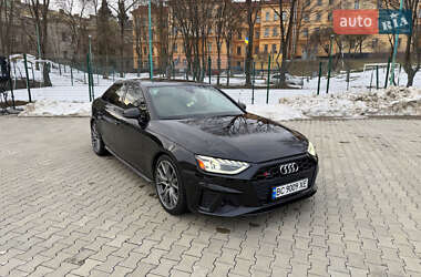 Характеристики Audi S4 Седан