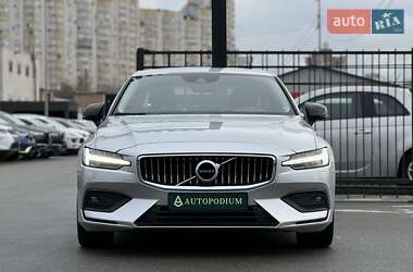 Характеристики Volvo S60 Седан