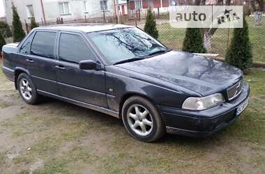 Характеристики Volvo S70 Седан