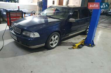 Характеристики Volvo S70 Седан