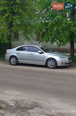 Характеристики Volvo S80 Седан