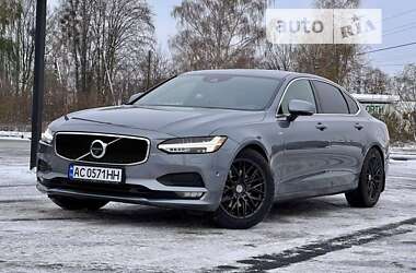 Характеристики Volvo S90 Седан