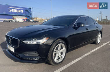 Характеристики Volvo S90 Седан