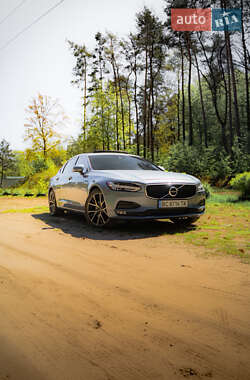 Характеристики Volvo S90 Седан