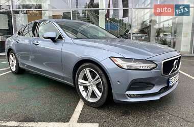 Характеристики Volvo S90 Седан