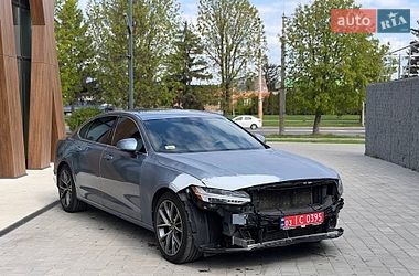Характеристики Volvo S90 Седан