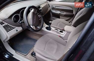 Характеристики Chrysler Sebring Седан